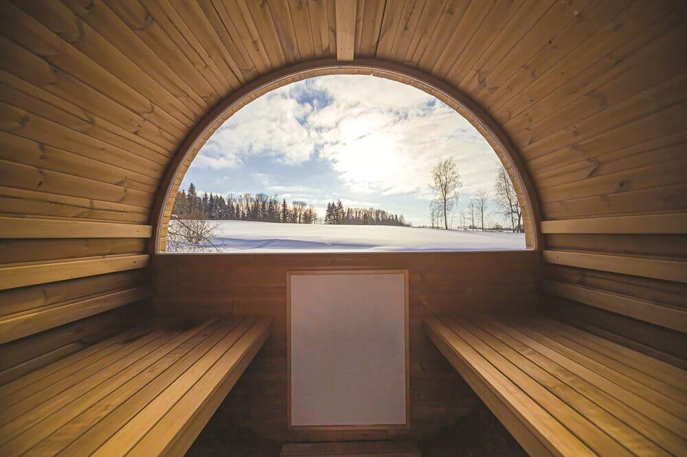 sudova-sauna-hekla-barrel-interier